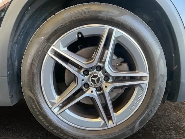 Mercedes-Benz GLA 200d AMG Line