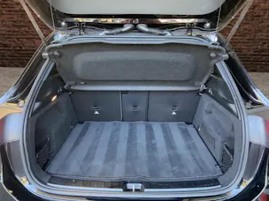 MERCEDES-BENZ GLA 200d AMG Line