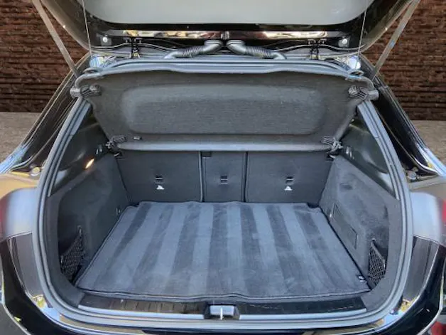 Mercedes-Benz GLA 200d AMG Line
