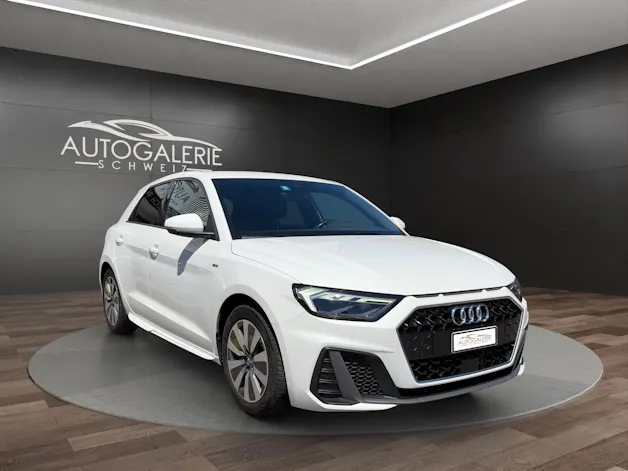 Audi A1 Sportback 30 TFSI S Line S-tronic | CH Fahrzeug | LED | Kamera | Adaptiver Tempomat | 17" |