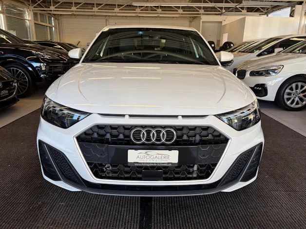 Audi A1 Sportback 30 TFSI S Line S-tronic | CH Fahrzeug | LED | Kamera | Adaptiver Tempomat | 17" |