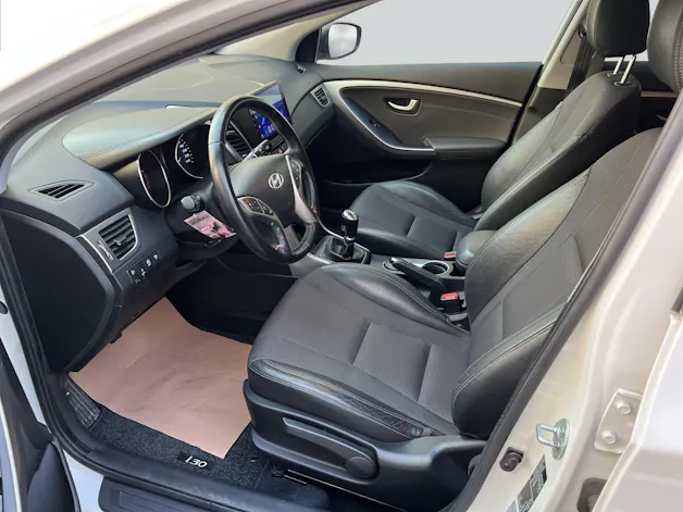 Hyundai i30 1.6 GDI Style