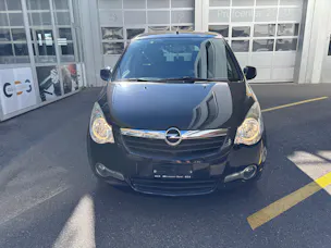 Opel Agila 1.2 Enjoy Automatic