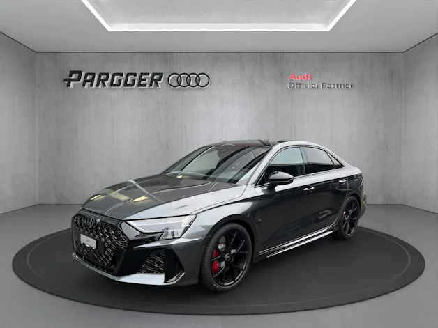 Audi RS3 Limousine 2.5 TSI quattro S-tronic
