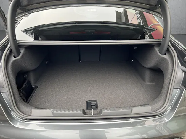 Audi RS3 Limousine 2.5 TSI quattro S-tronic