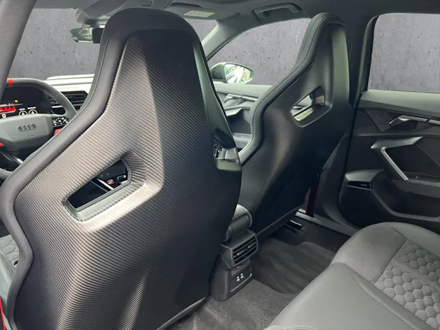Audi RS3 Limousine 2.5 TSI quattro S-tronic