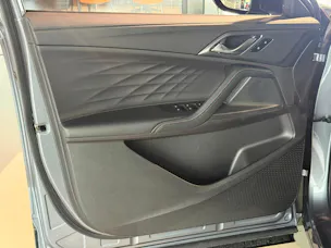 MG HS 1.5 T HEV Luxury