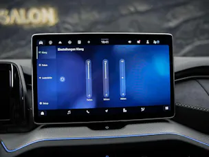 SKODA Kodiaq 2.0 TDI Sportline 4x4 *Matrix LED*Anhängerkupplung*