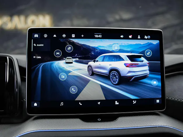 Škoda Kodiaq 2.0 TDI Sportline 4x4 *Matrix LED*Anhängerkupplung*