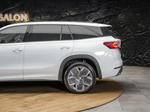 SKODA Kodiaq 2.0 TDI Sportline 4x4 *Matrix LED*Anhängerkupplung*