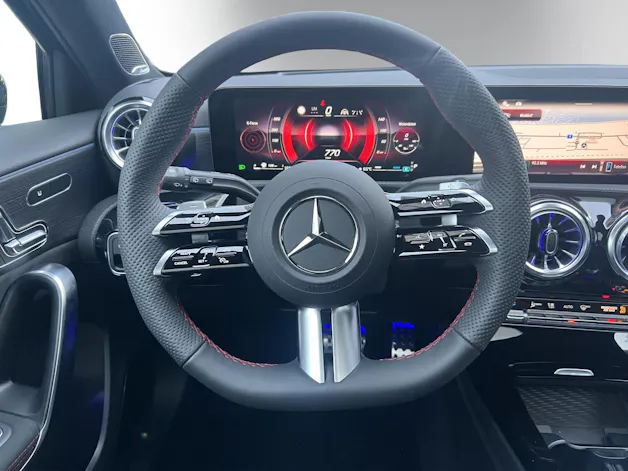 Mercedes-Benz A 220 4Matic 8G-DCT