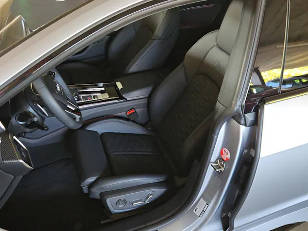 Audi RS7 Sportback MHEV Performance