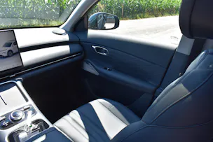 Geely Starray EM-i Max+ PHEV