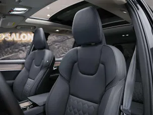 Volvo XC90 B5 AWD Plus Bright Geartronic *Facelift*7 Sitze*Panorama*