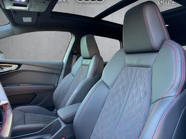 Audi Q4 e-tron 45 Edition Swiss Ski quattro