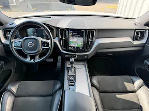 VOLVO XC60 D4 AWD R-Design Geartronic