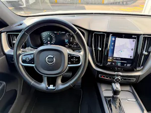 VOLVO XC60 D4 AWD R-Design Geartronic