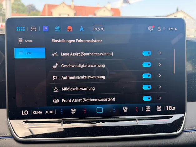 VW Tiguan 2.0 TSI DSG 4MOTION R-LINE *** PANORAMAGLASDACH & 360 GRAD KAMERA ***