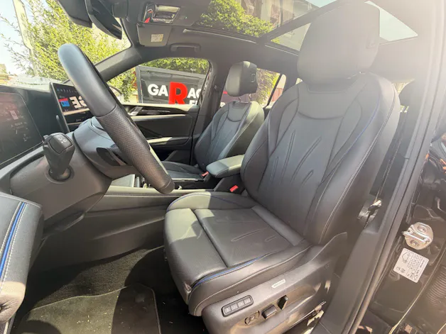 VW Tiguan 2.0 TSI DSG 4MOTION R-LINE *** PANORAMAGLASDACH & 360 GRAD KAMERA ***