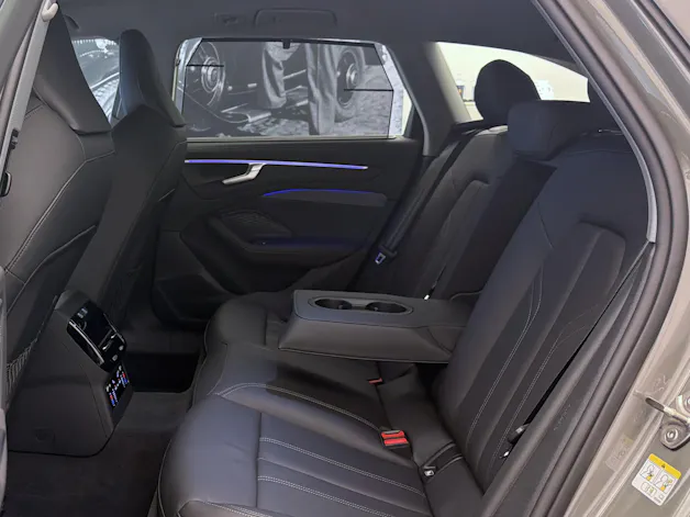 Audi A6 Avant TDI quattro 150 kW S tronic