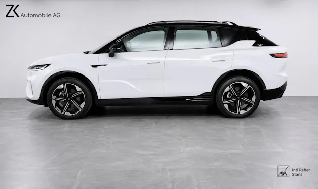 VOYAH Courage 80 kWh 4WD 435PS Moonlight White