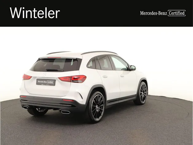Mercedes-Benz GLA 200 AMG Line