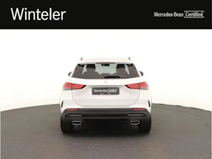 MERCEDES-BENZ GLA 200 AMG Line