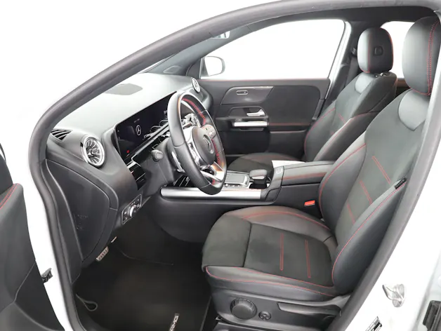 Mercedes-Benz GLA 200 AMG Line
