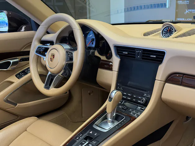 Porsche 911 Carrera 4S Cabrio PDK