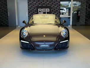 PORSCHE 911 Carrera 4S Cabrio PDK