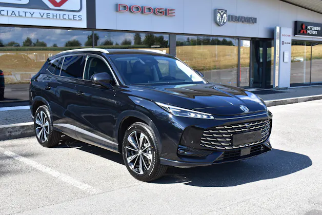 MG HS 1.5 T Hybrid+ Luxury