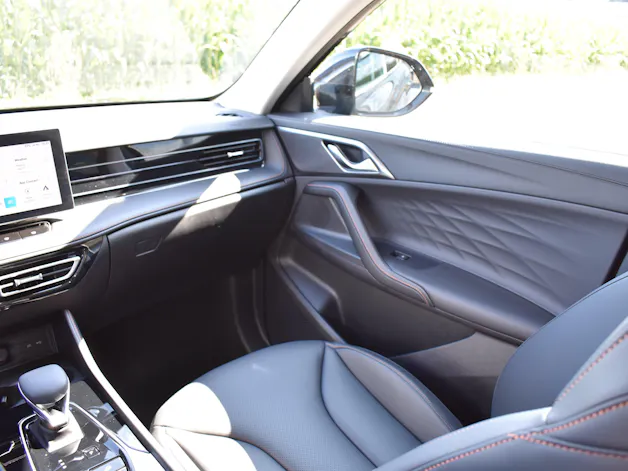 MG HS 1.5 T Hybrid+ Luxury