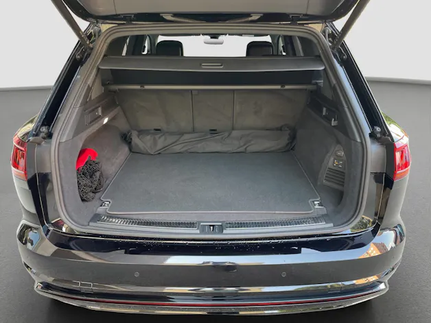 VW Touareg 3.0 TSI eHybrid R Tiptronic