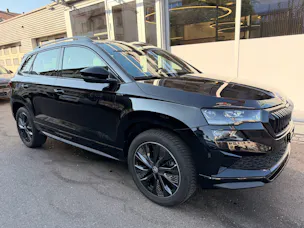 SKODA Karoq Sportline 4x4 *** PANORAMADACH ***