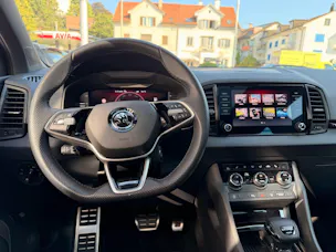 SKODA Karoq Sportline 4x4 *** PANORAMADACH ***