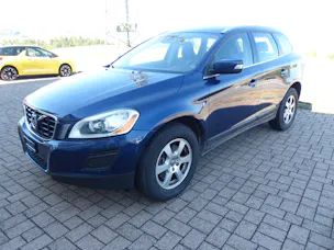 VOLVO XC60 D4 OceanRace