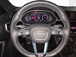 AUDI Q3 45 TFSI S line quattro S-tronic