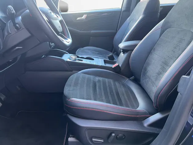 Ford Kuga 2.5 Hybrid ST-Line X 4x4