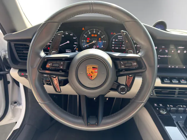 Porsche 911 Carrera 4 GTS Cabr.