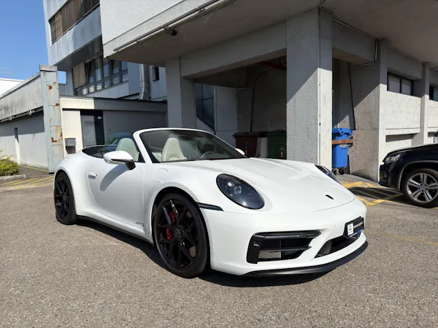 Porsche 911 Carrera 4 GTS Cabr.