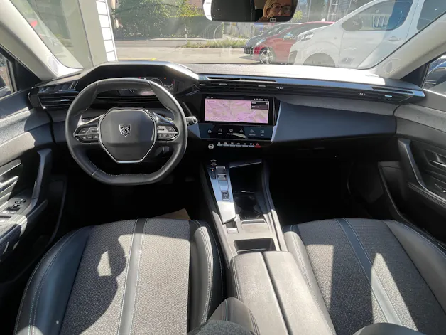 Peugeot 308 1.2 Pure Tech Allure Pack EAT8