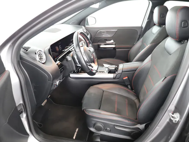 Mercedes-Benz GLA 200 4M AMG Line 8G-D