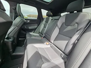 VOLVO XC60 2.0 T6 TE Black Edition eAWD