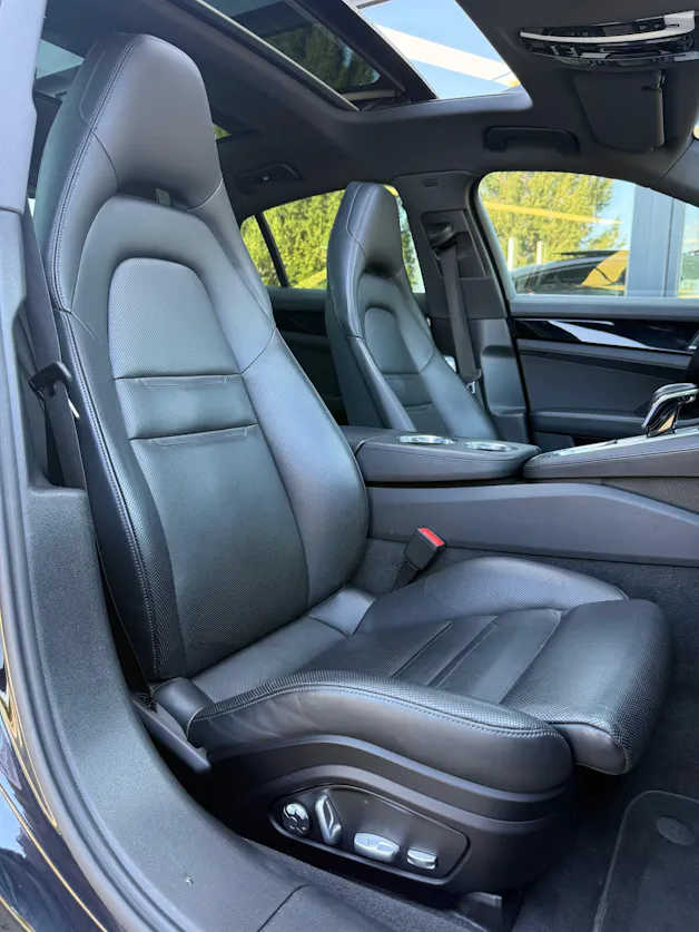 Porsche Panamera 4 E-Hybrid PDK