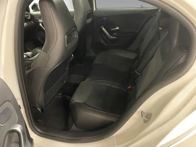 Mercedes-Benz A 220 AMG Line 4Matic