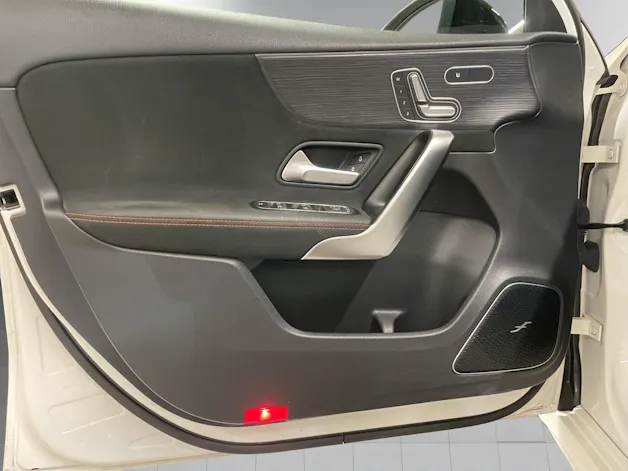 Mercedes-Benz A 220 AMG Line 4Matic
