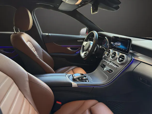 Mercedes-Benz C 400 AMG Line 4Matic 9G-Tronic