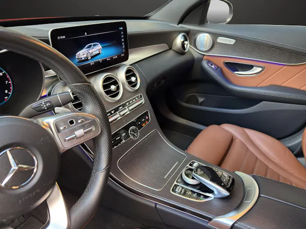 Mercedes-Benz C 400 AMG Line 4Matic 9G-Tronic