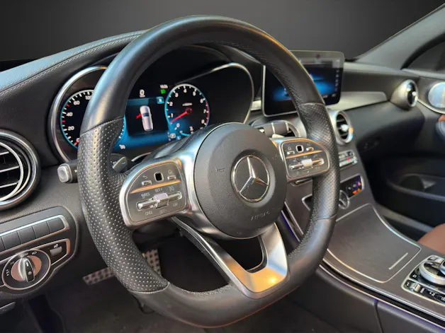 Mercedes-Benz C 400 AMG Line 4Matic 9G-Tronic