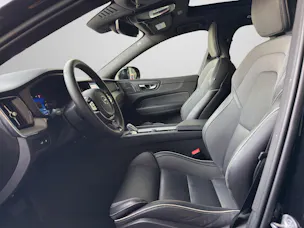 VOLVO XC60 2.0 T8 TE XCENTRIC Black Edition eAWD